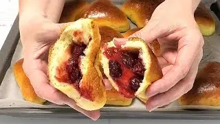 Сдобные пирожки с вишней / Sweet cherry pies