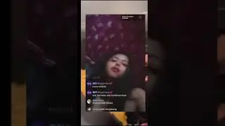 Yang lagi viral live sambil wikwik sama mantan pacar