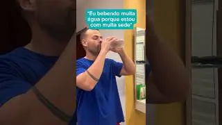 Eu bebendo muita água porque estou com muita cede 💀