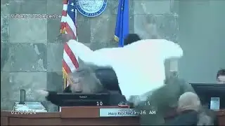 Video: Las Vegas judge attacked by man during sentencing