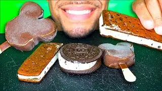 ASMR DISNEY MICKEY MOUSE ICE CREAM SANDWICH OREO COOKIES AND CREME CHOCOLATE EATING CANDY SWEETS