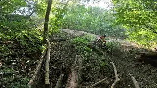 Going down to hell - Hard Enduro