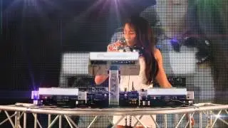 Guenta K vs Shaun Baker feat Ski & Real DJanes - Pussy DJane [Official Video]
