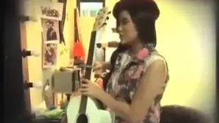 Ngintip CD Cewek Cantik keliatan Anunya