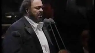 Pavarotti- Turandot- Non piangere, Liu