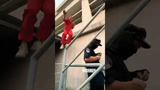 PARKOUR MONEY HEIST VS POLICE 198 #parkour #moneyheist #shorts #police #bellaciaoremix #action #jump