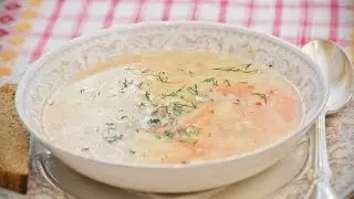 Chicken soup. Prepare a delicious soup with chicken, noodles and vegetables.