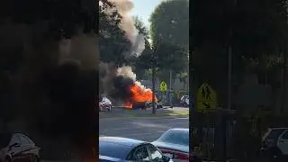 Car on fire in Los Angeles near Rancho Park. 👀 🔥🔥🔥