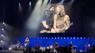 Foo Fighters Times Like These - emotional Taylor Hawkins tribute WEMBLEY