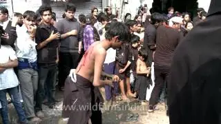 Shia Muslims performing painful rituals on Muharram