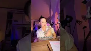 Котик Маришки поджег Усы 