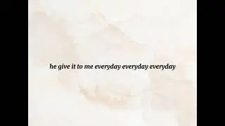 Ariana Grande - everyday (lyrics)