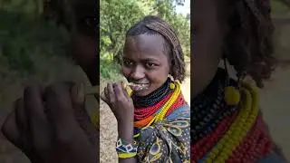 beautiful african girl Omo Valley Ethiopia #shorts #ethiopia #omovalley #omoadvisor #omoriver #short