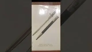 Антикварный фуфлориат часы и кинжалы Адольфа Гитлера.