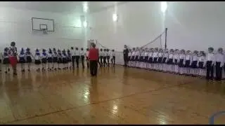 Мы на смотр,строй и песни
