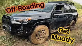 Off-Roading Soapstone Mountain, CT. Fun muddy and dirt trails!