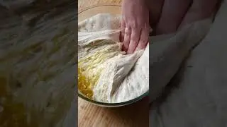 No knead focaccia tutorial