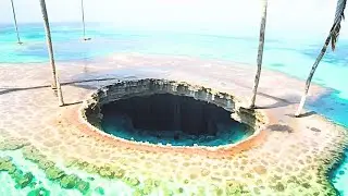 Under Water Drone Entered The Great Blue Hole , What Was Captured Terrifies The Whole World