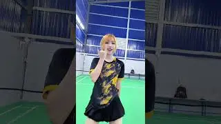 How to cầm vợt cầu lông đúng cách | Em Đã Xa Anh remix dance cover by #DiDi #shorts