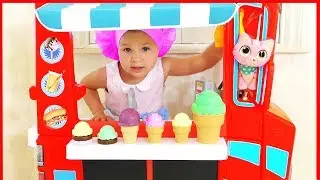 Diana pretend play with Baby Dolls, Funny Kids videos with Toys by Kids Diana Show