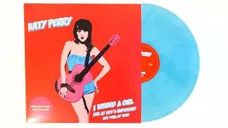 Unboxing Katy Perry I Kissed A Girl + Lost Vinyl & LIVE DEMO (MTV Unplugged)