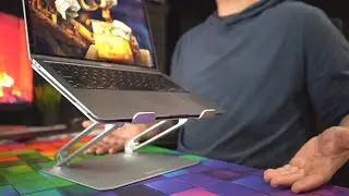 Adjustable Laptop Stand - Light and Easy - Boyata