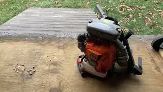 Starting the Schroder SR6400L Backpack Leaf Blower