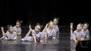 "Носки по людски". Эстрадный танец. 7-8 лет.