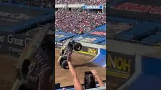 Two Wheel Skills World Champion 🏆 - Monster Jam - World Finals XXI #Shorts #monsterjam