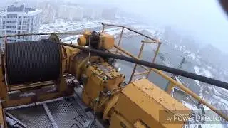 girl controls a tower crane ! башенный кран liebherr 112 хрупкие девушки у руля стального монстра !