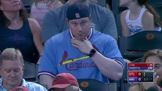 STL@ARI: Cards fan keeps his jersey in mint condition