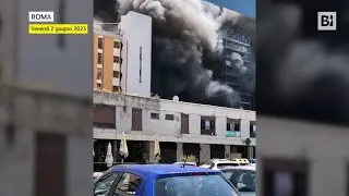 Roma, a fuoco una palazzina: 