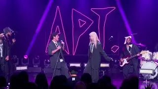 ROSÉ & Bruno Mars - APT. (live from MAMA awards 2024)