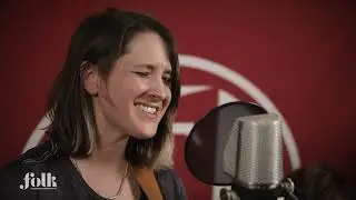 Louisa Stancioff - Folk Alliance Int'l 2024 x No Depression  | Aearibbonmics.com