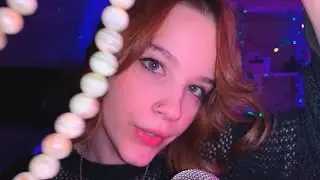 *ASMR БЛИЗКИЙ ШЁПОТ, ЗВУКИ РУК И КИСТОЧКИ* неразборчивый липкий шёпот, гипноз