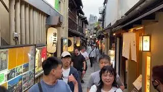 Kyoto’s Ponto-chō - Traditional Architecture & Shops in Hanamachi District