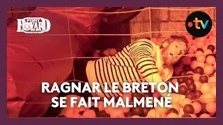 Ragnar le breton secoué dans tous les sens dans la cellule infernale