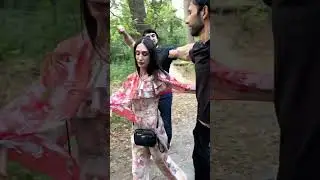 Танец  красивый  , девушка в парке