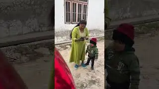 Aisi RingTone kon lagata hai🤪🤣 