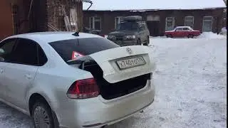 Упоры багажника VW Polo sedan