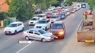 Дураки и дороги! Дтп! Авария! Car accident! Crash!