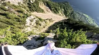 Who Will Win? Wingsuit Race Down Heisenberg | Swiss