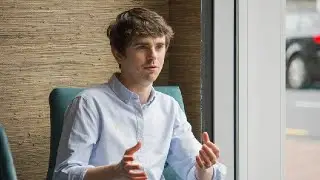 Freddie Highmore Speaking 5 Languages