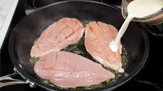 This is the tastiest chicken breast I've ever eaten! Simple, cheap and very juicy!