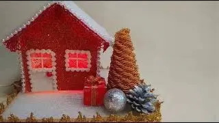 НОВОГОДНИЙ ДОМИК ИЗ КАРТОНА// ИДЕЯ ПОДЕЛКИ// DIY Christmas decor.