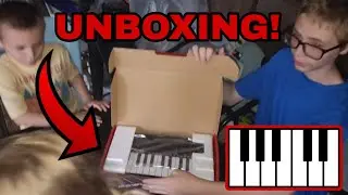 Unboxing a MPK mini piano / Product review