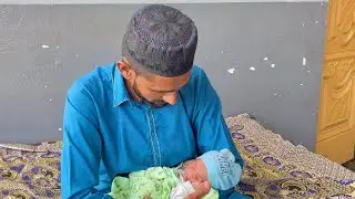 Allah Pak Ne Apni Naimat Se Nawza Hai