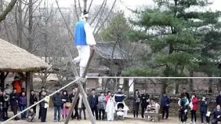 Korean Acrobatics on Tight Rope