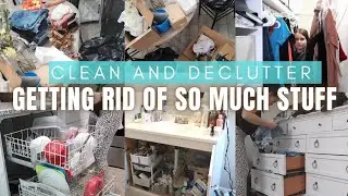 GETTING RID OF SO MUCH STUFF ! Clean, organize, declutter with me ! major bedroom declutter !