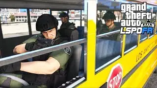 SWAT Team uses a SCHOOL BUS to stay in disguise!! (GTA 5 Mods - LSPDFR Gameplay)